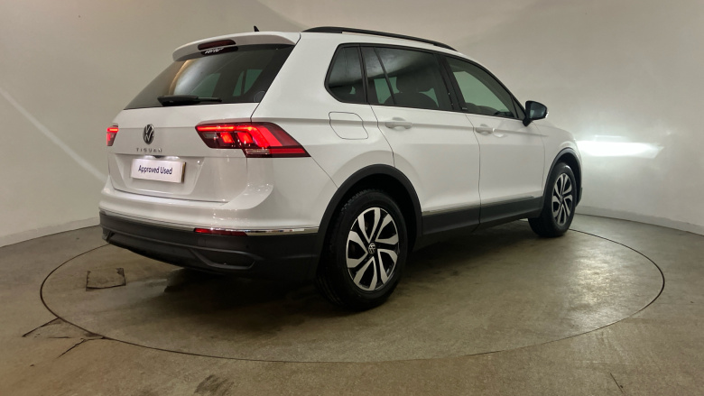 Volkswagen Tiguan 1.5 TSI 150 Active 5dr Petrol Estate